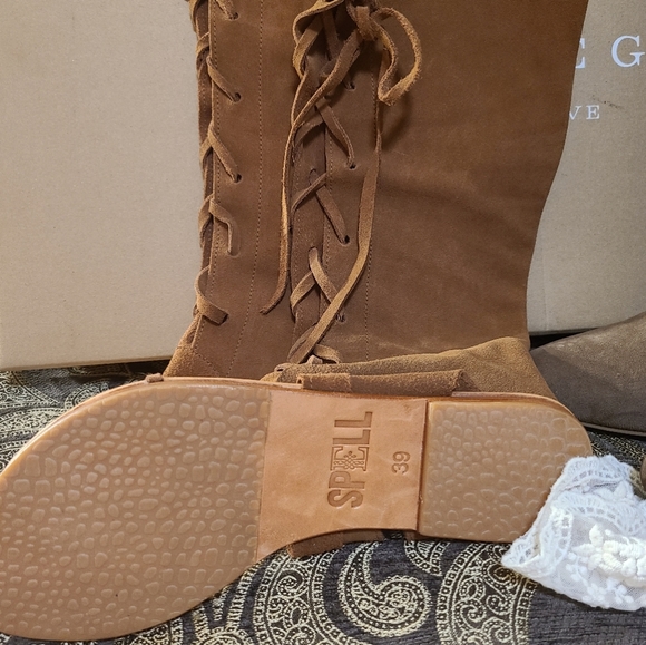 Spell Gladiator Sandals NWT *Size 39* - Picture 2 of 2